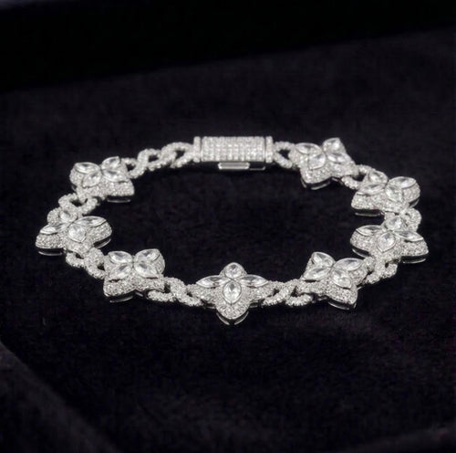 4-Leaf Clover Bracelet