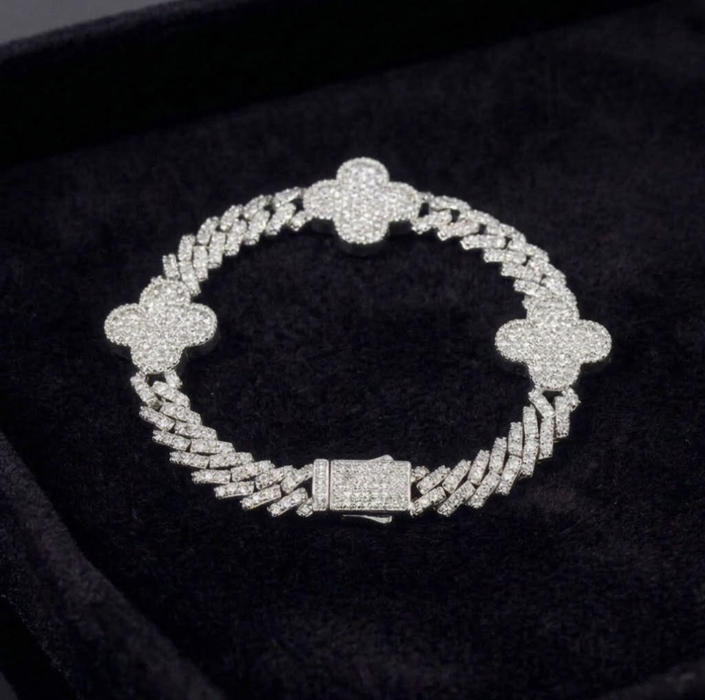 Flat Clover Bracelet - Silver